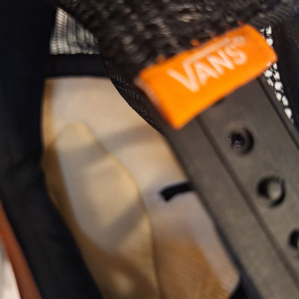 Vans  Off The Wall Cats Print Snapback Mesh Cap - Picture 5 of 7